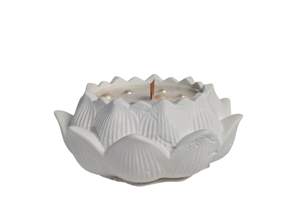 Lotus Flower Candle - Serene Bloom